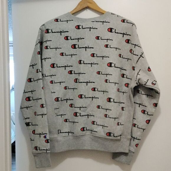 Champion Crewneck Sweatshirt - Picture 8 of 9